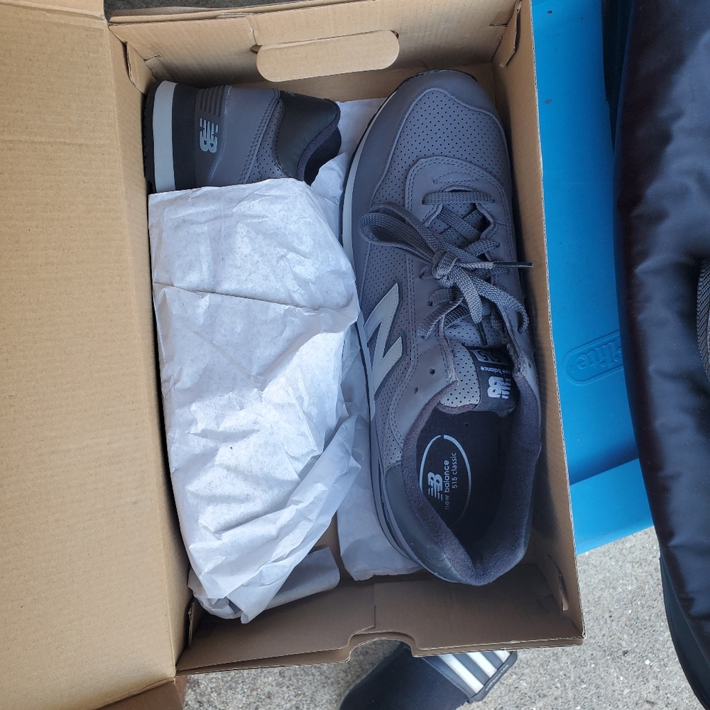 Mens shoes